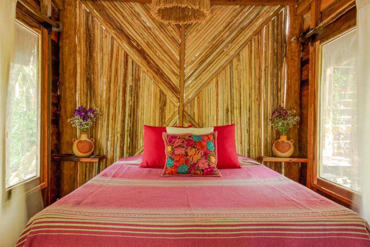 Madre Tierra Eco Habitat Pensionat Puerto Morelos Eksteriør billede